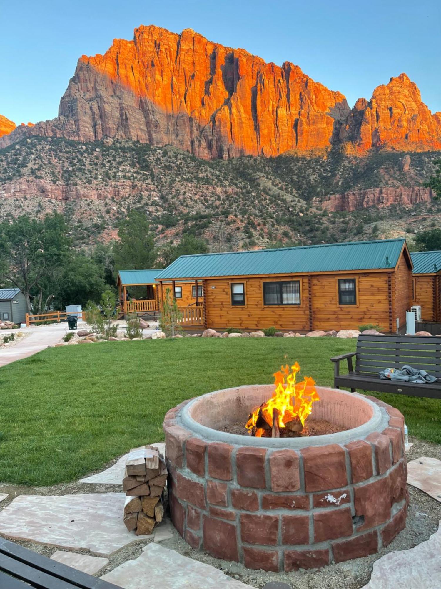 Zion Canyon Cabins Springdale Exterior foto